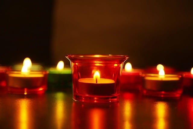 Memorial candles glowing softly during a remembrance service at funeral homes Royal Oak, MI